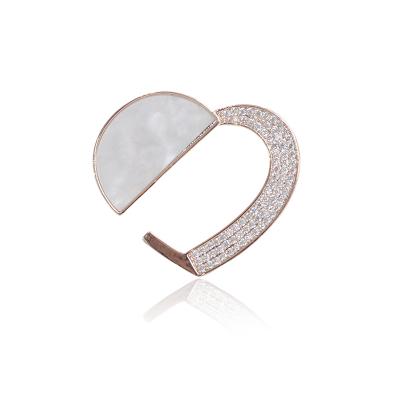 China YANYI ALLOY Jewelry Heart Shape Fashion Brooch Zircon Inlaid For Ladies for sale