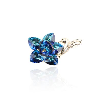 China Blue Crystal Flower Brass Exaggerated Brooch Gold Plated and Small Peace Diamond-Dove Pin Set Women's Accessories for sale