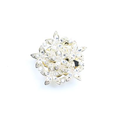 China Simple elegant micro-inlaid brass temperament zircon flower brooch scarf buckle dual-use clothing accessories for women for sale