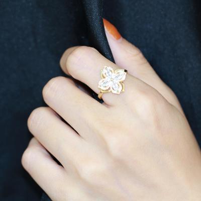 China CLASSIC High Grade Zircon Can Rotate Four Leaf Clover Ring Women's Simple Opening Ring for sale