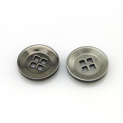 China High quality zinc alloy metal nickel free 4 hole T-shirt button flatback buttons for garment for sale