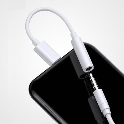 China New 2020 mobile phone AUX audio cable. Cell Phone For Apple Earphone Adapter 3.5mm Jack Adapter Audio Headphone For iPhone Earphone Adapter for sale