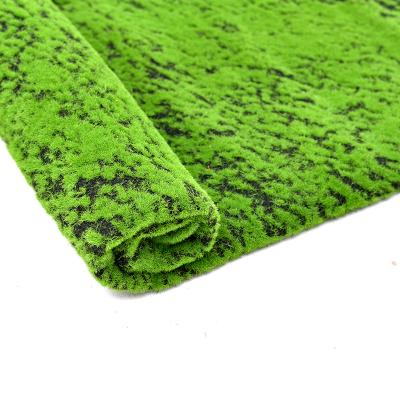 China Wholesale Minimalist Plant Simulation Plant Wall Lawn Spotted Moss Green Artificial Decorative Plastic Moss for sale