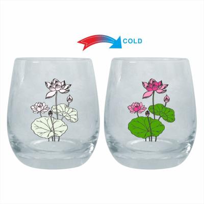 China New Classic/Postmodern Wine Glasses Customize Beer Mugs Magic Cold Color Changing Glass Cups With Handle for sale