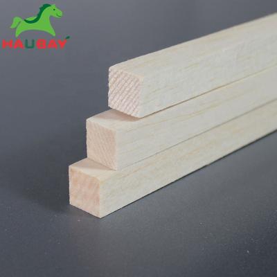 China Light Balsa Wood Strip Pattern DIY Stick / Wholesales Balsa Square Pattern Strip Wood Sticks for sale