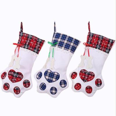 China Santa Claus Supplies Pet Christmas Stocking Dog Indoor Paw Christmas Sock Gift Bag of Cloth Christmas Decorations for sale