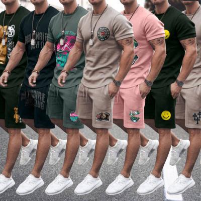 China 2022 Summer Hot Selling Men's Short Sleeve Set 100% Polyester Printed Multicolor T-shirt And T-shirt Casual Suit Shorts for sale