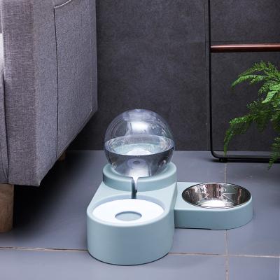 China New Automatic Bubble Pet Feeder Drinking Drinking Water Feeding Double Bowl Dual Function Spherical Water Bowl for sale