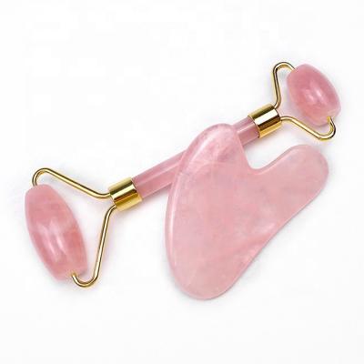 China Skin rejuvenation wholesale price massage jade facial roller, rose quartz jade and gua sha set for sale