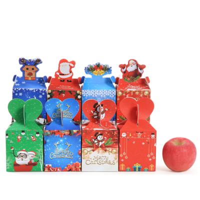 China Recyclable Goods Using Good Prices Wholesale Christmas Decorative Paper Gift Box for sale