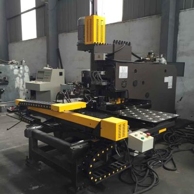 China Cnc-Stahlplatte, die Cnc-Durchschlags-Maschine mit Cnc-Kontrollsystem locht zu verkaufen