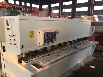 China de Volledige Automatische Cnc Scherende Machine van 7 x 7000 mm voor Q235 Q345 Metaal Te koop