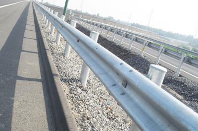 China Express Way Steel Frame Structure  Q345 CZ-HW Bridge Railings / Handrails Q235 for sale