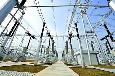 China Estructura con marco de acero eléctrica subestación de la distribución de poder de 66 kilovoltios poligonal en venta