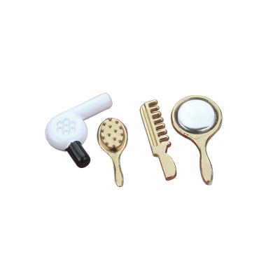 China Plastic Doll Mini Basic Toiletries Set of Iland Miniatures 4 PCS Mirror Two Combs and Hair Dryer CB005 for sale