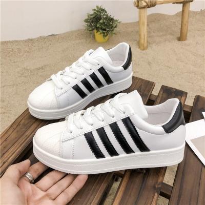 China Cushioning Best Seller Women's Shoes Beauty Soft Flats Comfortable Shoes For Women Non-slip Female Jogging Sneakers New for sale