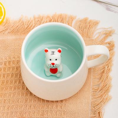 China OEM Viable Customizable Cat Design Cartoon Ceramic Mug, Color Glazed Mug WI Dropshipping Cute 3d Design Ceramic Coffee Mugs for sale