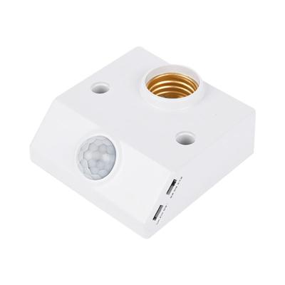 China Hot Weather Sensor Smart IR Adjustable Screw Light Bulb E26/E27 Light Socket Socket With Motion Sensor Lamp Holder for sale