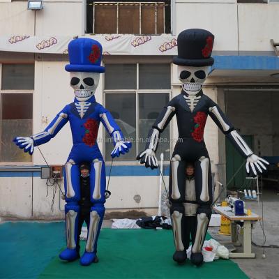 China Promotion Halloween Night Parade Decoration Inflatable Walking Skull Skeleton Puppet for sale