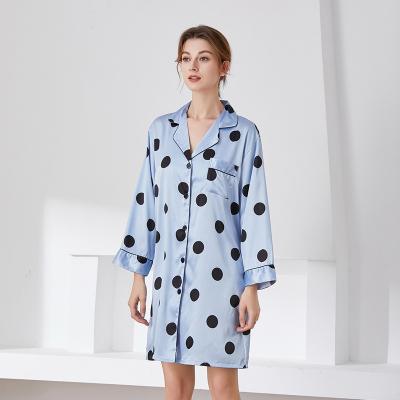 중국 Polka Dot Woman Silk Sleeping Dress Breathable Elegant Satin Nightgowns For Women 판매용