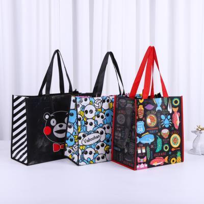 China Eco-friendly non-woven fordable black and white non-woven bags environmental protection shopping bag recyclable custom logo bag hot sale for sale