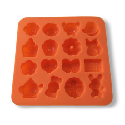 China Viable Unique Animal Dessert Cartoon Design 16 Hole Tool Silicone Chocolate Baking Mold for sale