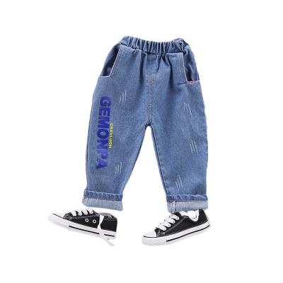 China Anti-wrinkle black for kids boys between the ages of 1 and 5 wear printed jeans as baby boy usual clothing for sale