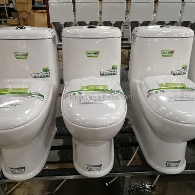 China Automatic Operation New Design With Small Size Suites Sanitary Ware Toilet WC Ceramic European One-piece Fancy Toilets for sale