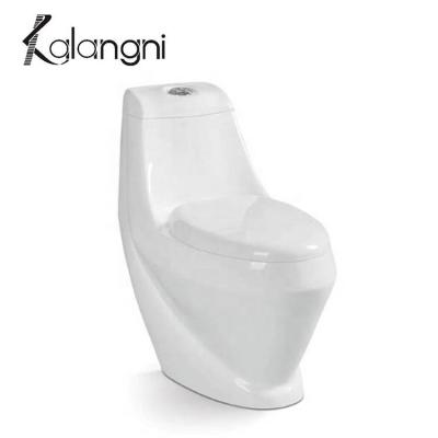 China 4 Inch Ceramic Bathroom Dual-Flow Gravity Toilet WC Porcelain Flushing One Piece Soft Closing Cover Seat Flush Piping Modern Element Hotel for sale