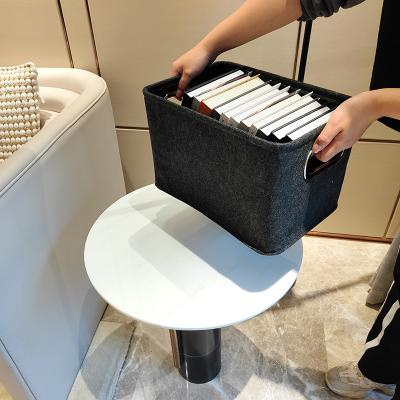 China Wholesale Custom Felt Custom Desktop Basket Stocked Storage Box Size And Color Storage With Metal Handle for sale