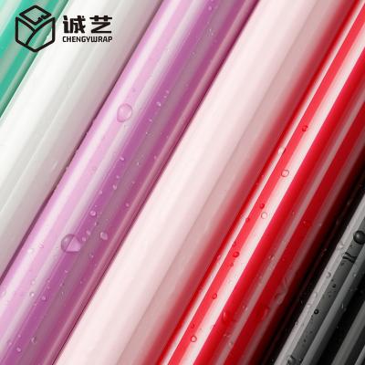 China Waterproof New Products Waterproof Flower Wrapping Paper Bouquets Strip Transparent Flower Paper for sale