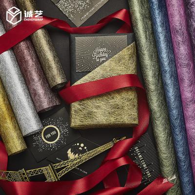 China Wholesale 2022 High Waterproof Fashionable Multicolor Metal Texture Waterproof Metal Wire Drawing Material Bouquet Wrapping Paper for sale