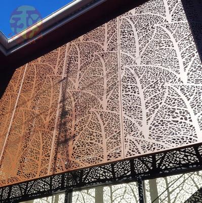 China Custom Outdoor Hotel Balcony Partition Carving Metal Railing Divider Screen Panel for sale