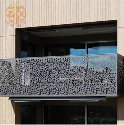 China Antirust Laser Cut Exterior Metal Panel Aluminum Balcony Divider Railing for sale