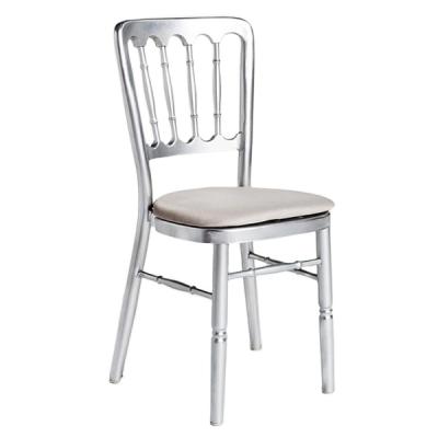 China Best modern modern design factory price ceremonial chiavari chair with cushion for sale