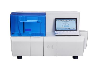 China Sistema 88x56x50cm do Immunoassay da quimioluminescência do equipamento CLIA do analisador do laboratório à venda