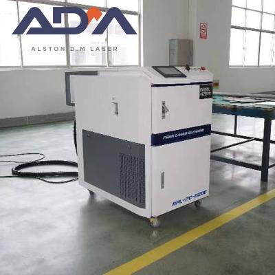 China Raycus 200W Stainless Steel Fiber Laser Cleaning Machine with Handle for sale