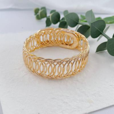 China Amazon FASHIONABLE Hot Selling Gold Color Vintage Women Elastic Bracelet for sale