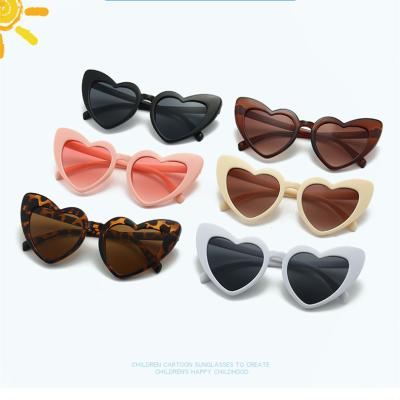 China BLW08 Lucky Heart Shaped Sun Glasses Custom Kids Sun Glasses Children Fashion Sunglasses Girls Sun Glasses Kids Love Sun Glasses 2022 for sale