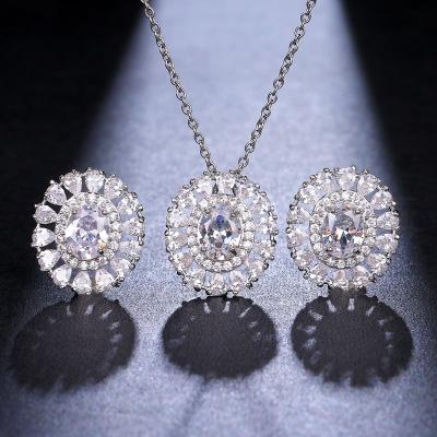 China 2022 TRENDY Bridal Wedding Jewelry Set Necklace Sparkle Earrings Simple Around Zircon Jewelry Set For Women for sale