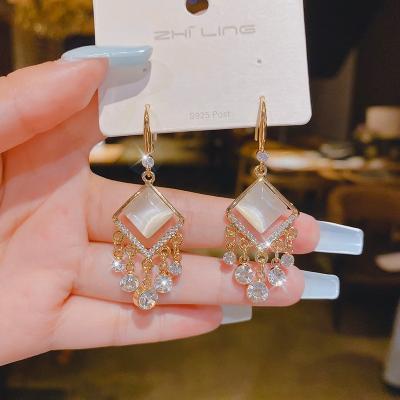 China FASHIONABLE Creative Opal Drop Earrings Wedding Anniversary Female Locking Gift Crystal Rhinestone Double Square Earrings for sale