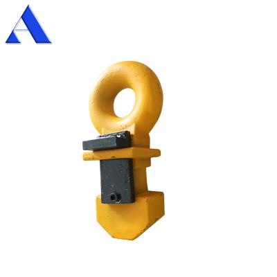 China Heavy Duty Shipping Container 56T Container Top Lifting Hook Camlock for sale