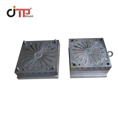 China Customized Plastic Multi-cavity Injection Knife Plastic Mold for sale