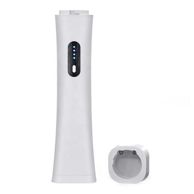 China Simplicity Viable White Electric Wine Opener Corkscrew Rechargeable Wine Bottle Opener for sale