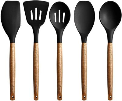 China Sustainable Non-Stick Silicone Kitchen Cookware Set with Natural Acacia Hardwood Handle, 5 Pieces, Black for sale