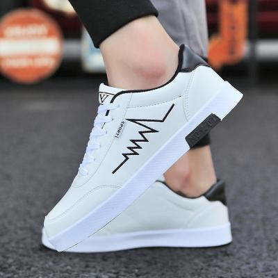 China Fashionable/ comfortable/ durable Fashion Outdoor Sneakers Lace Up Breathable Men Board Shoes Men Sneakers Zapatos Hombre board shoes Student board shoes for sale