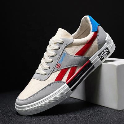 China Fashionable/ comfortable/ durable Newest design men factory direct canvas shoes made in China for sale