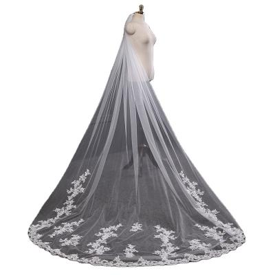 China Lace Edge Manufacturer Supply Professional High Quality Wedding 3M Bridal Veil For Sale for sale