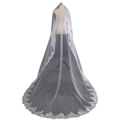 China 3M Cathedral Veils Low Price Lace Soft Edge Lace Wedding Bridal Accessories for sale