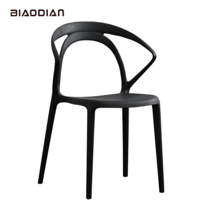 China PP Material New Convertible Whole Dining Chair Convertible Modern Italian Plastic Chair for sale